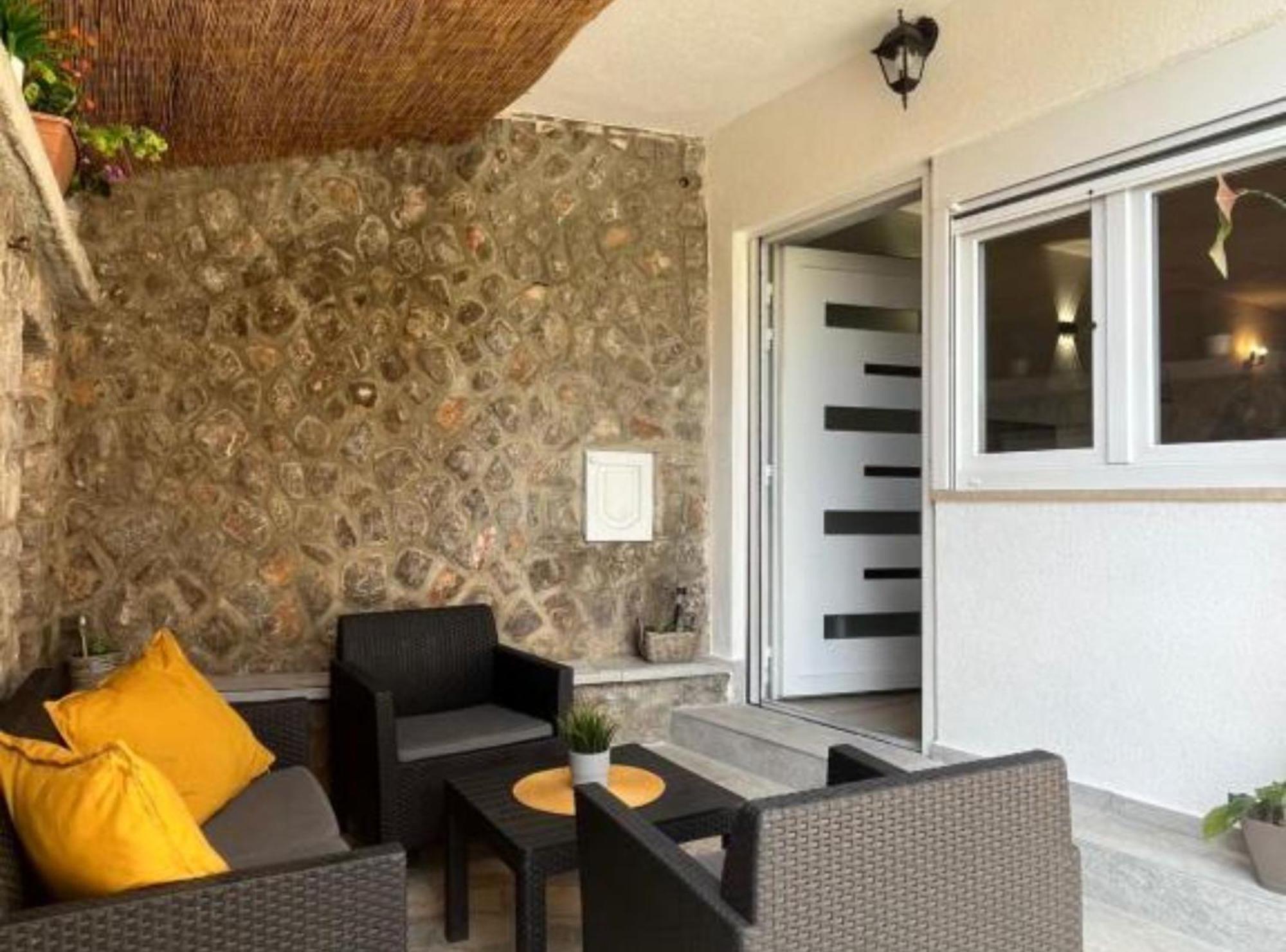 Apartman Pod Plocom เซนญ์ ภายนอก รูปภาพ